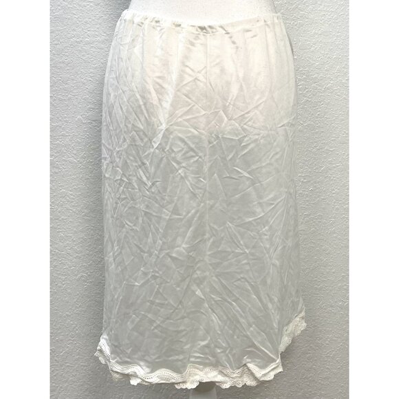 VTG Womens MEDIUM White 22" Half Slip Eyelet Lace Hem Trim Lingerie *Stains* - Picture 2 of 8